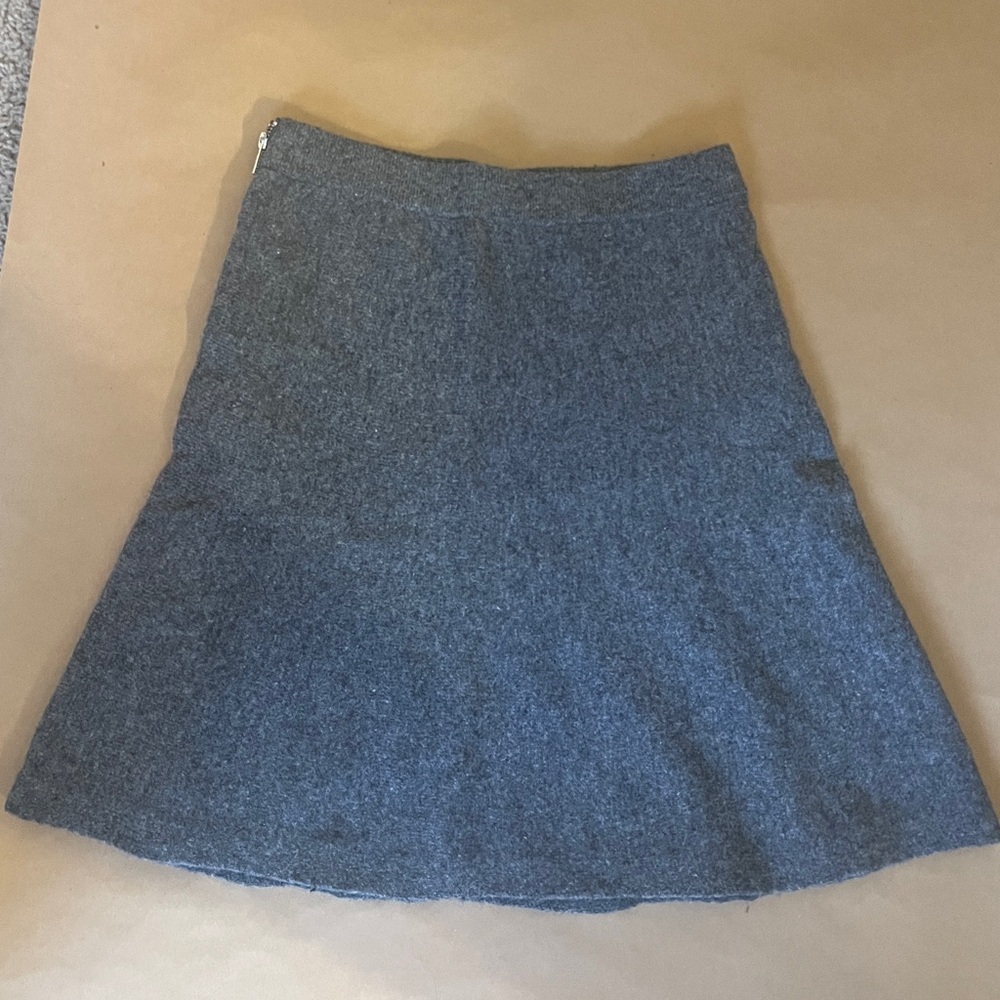 Tahari Women’s Gray Wool Blend Knit Sweater Skirt Size S – A-Line Skater